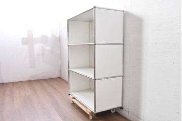 中古　美品　スイス　USMハラー(USM Haller)　ホームオフィスにもおすすめなスッキリとしたデザインのシェルフ・3段タイプ　定価約16万6千円相当　(R-084897)