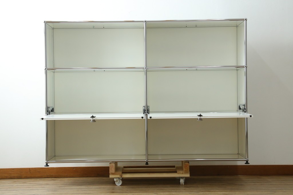 中古　美品　スイス　USMハラー(USM Haller)　ドロップダウンドア×2　サイドボード　定価約36万円　(R-084898)
