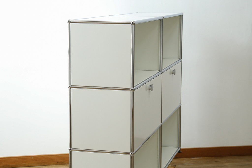 中古　美品　スイス　USMハラー(USM Haller)　ドロップダウンドア×2　サイドボード　定価約36万円　(R-084898)