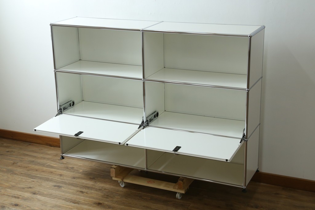 中古　美品　スイス　USMハラー(USM Haller)　ドロップダウンドア×2　サイドボード　定価約36万円　(R-084898)