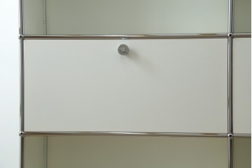中古　美品　スイス　USMハラー(USM Haller)　ドロップダウンドア×2　サイドボード　定価約36万円　(R-084898)