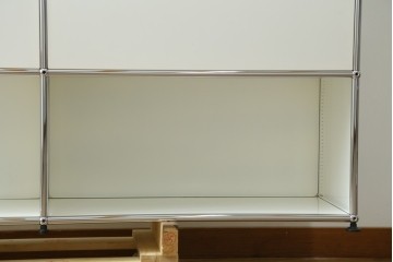 中古　美品　スイス　USMハラー(USM Haller)　ドロップダウンドア×2　サイドボード　定価約36万円　(R-084898)