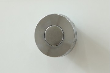 中古　美品　スイス　USMハラー(USM Haller)　ドロップダウンドア×2　サイドボード　定価約36万円　(R-084898)