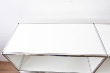 中古　美品　スイス　USMハラー(USM Haller)　ホームオフィスにもおすすめなスッキリとしたデザインのサイドキャビネット　定価約36万円相当　(R-084898)