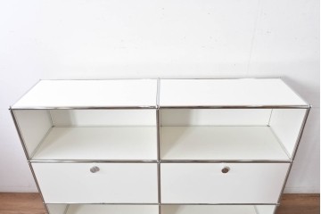 中古　美品　スイス　USMハラー(USM Haller)　ホームオフィスにもおすすめなスッキリとしたデザインのサイドキャビネット　定価約36万円相当　(R-084898)