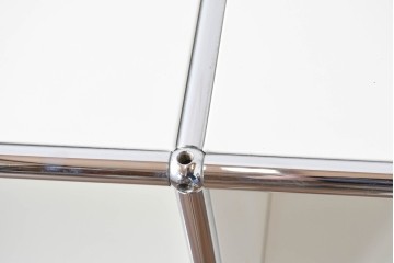 中古　美品　スイス　USMハラー(USM Haller)　ホームオフィスにもおすすめなスッキリとしたデザインのサイドキャビネット　定価約36万円相当　(R-084898)