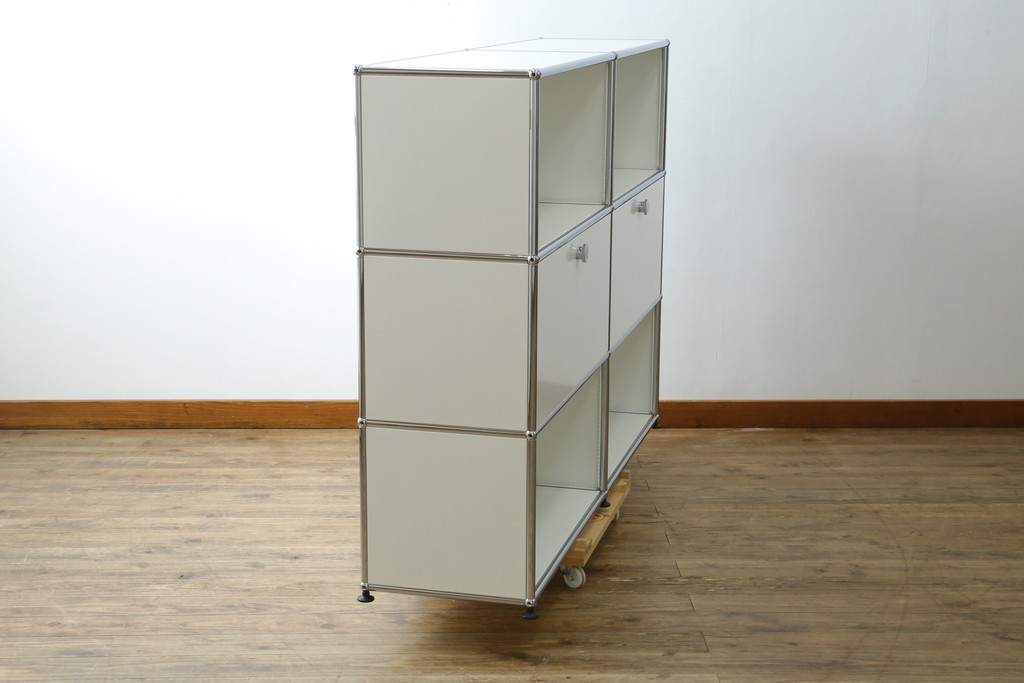 中古　美品　スイス　USMハラー(USM Haller)　ドロップダウンドア×2　サイドボード　定価約36万円　(R-084899)