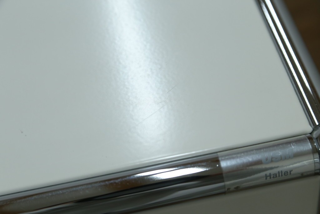 中古　美品　スイス　USMハラー(USM Haller)　ドロップダウンドア×2　サイドボード　定価約36万円　(R-084899)