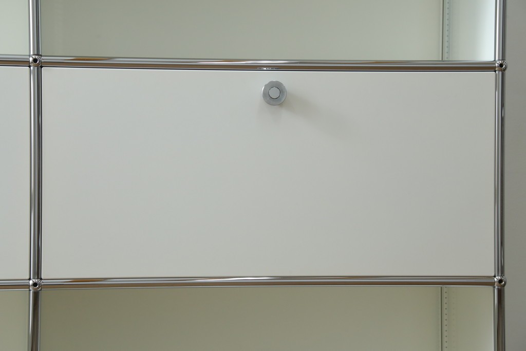 中古　美品　スイス　USMハラー(USM Haller)　ドロップダウンドア×2　サイドボード　定価約36万円　(R-084899)