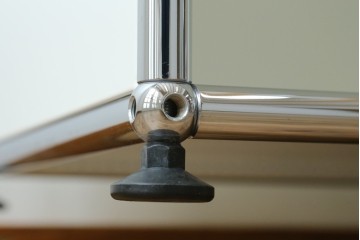 中古　美品　スイス　USMハラー(USM Haller)　ドロップダウンドア×2　サイドボード　定価約36万円　(R-084899)