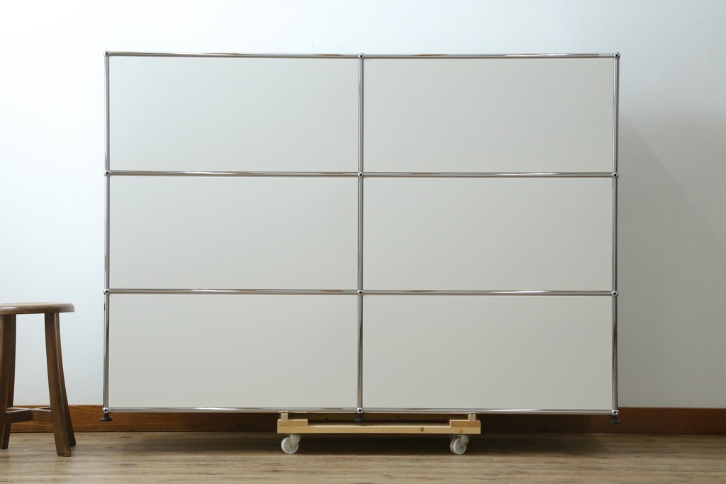 中古　美品　スイス　USMハラー(USM Haller)　ドロップダウンドア×2　サイドボード　定価約36万円　(R-084899)