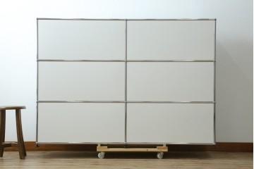 中古　美品　スイス　USMハラー(USM Haller)　ドロップダウンドア×2　サイドボード　定価約36万円　(R-084899)