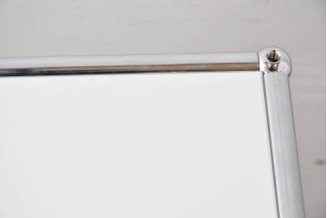 中古　美品　スイス　USMハラー(USM Haller)　ホームオフィスにもおすすめなスッキリとしたデザインのサイドキャビネット　定価約36万円相当　(R-084899)