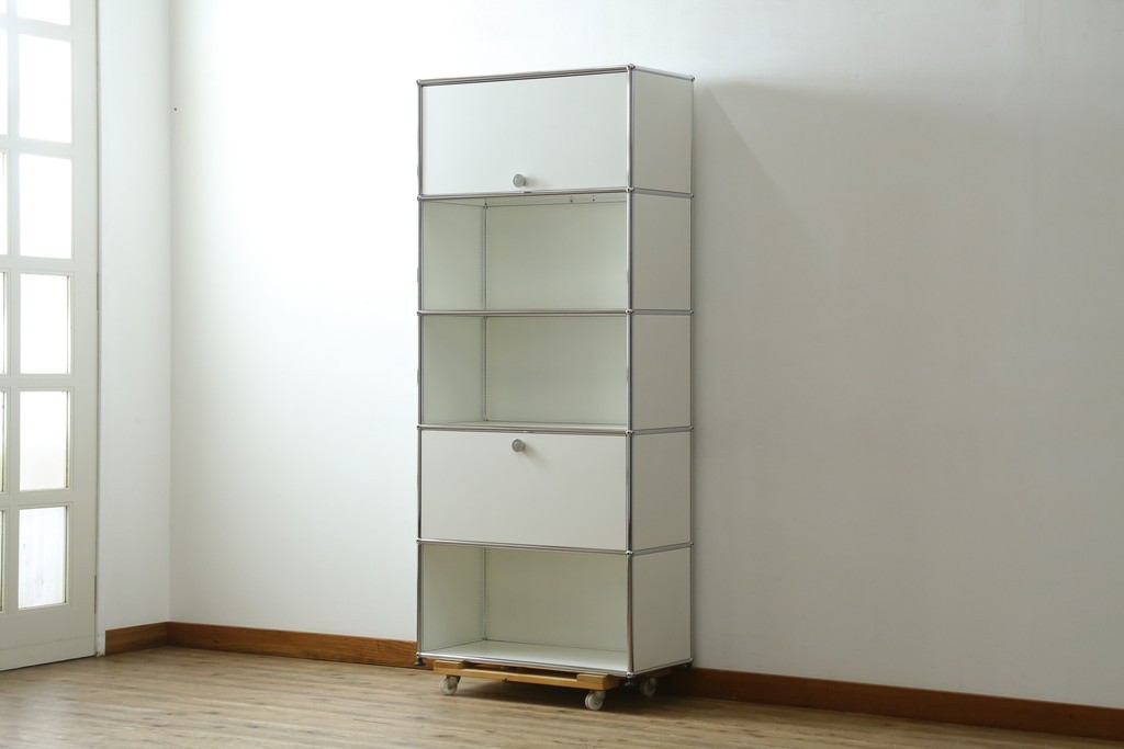 中古　美品　スイス　USMハラー(USM Haller)　ホームオフィスにもおすすめなスッキリとしたデザインのシェルフ　定価約35万5千円　(R-084900)