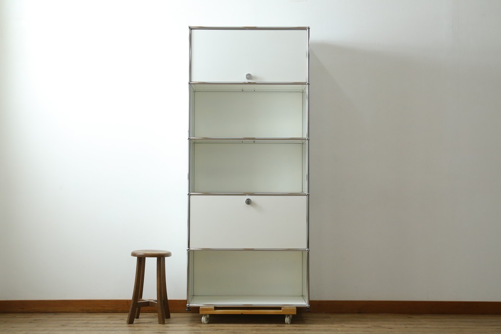 中古　美品　スイス　USMハラー(USM Haller)　ホームオフィスにもおすすめなスッキリとしたデザインのシェルフ　定価約35万5千円　(R-084900)
