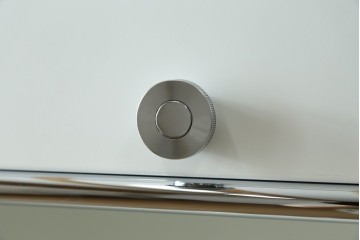 中古　美品　スイス　USMハラー(USM Haller)　ホームオフィスにもおすすめなスッキリとしたデザインのシェルフ　定価約35万5千円　(R-084900)