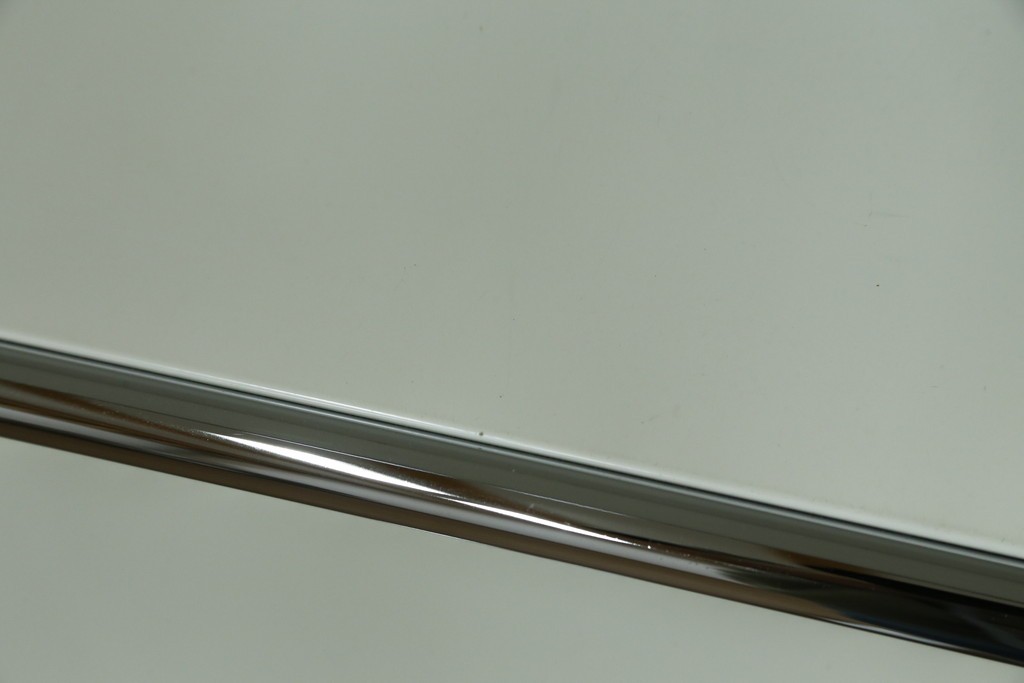 中古　美品　スイス　USMハラー(USM Haller)　ホームオフィスにもおすすめなスッキリとしたデザインのシェルフ　定価約35万5千円　(R-084900)