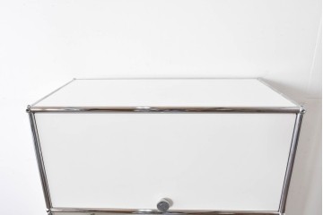 中古　美品　スイス　USMハラー(USM Haller)　ホームオフィスにもおすすめなスッキリとしたデザインのシェルフ　定価約35万5千円相当　(R-084900)