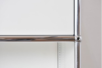 中古　美品　スイス　USMハラー(USM Haller)　ホームオフィスにもおすすめなスッキリとしたデザインのシェルフ　定価約35万5千円相当　(R-084900)