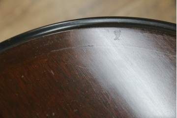 中古　美品　希少な廃番品!!　maruni(マルニ木工)　ブリティッシュコレクション　引き出し付きサイドテーブル　(R-084902)