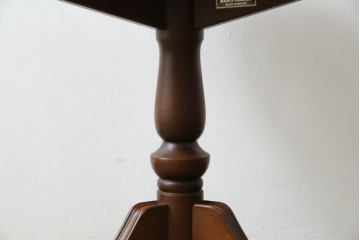 中古　美品　希少な廃番品!!　maruni(マルニ木工)　ブリティッシュコレクション　引き出し付きサイドテーブル　(R-084902)