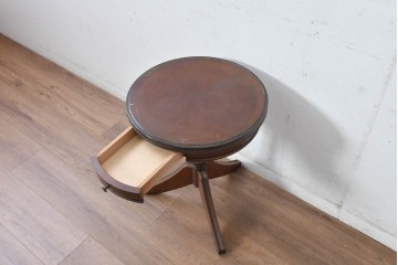 中古　美品　希少な廃番品!!　maruni(マルニ木工)　ブリティッシュコレクション　引き出し付きサイドテーブル　(R-084902))