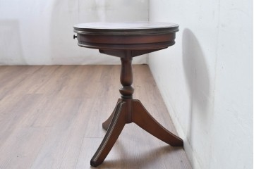 中古　美品　希少な廃番品!!　maruni(マルニ木工)　ブリティッシュコレクション　引き出し付きサイドテーブル　(R-084902))
