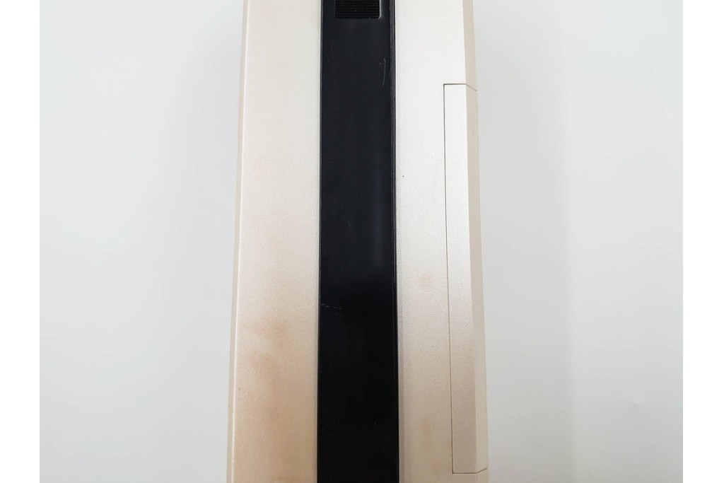 ジャンク品　SONY(ソニー)　フラミンゴ　ステレオターンテーブル　PS-F9　ポータブルプレイヤー　レコードプレーヤー　(R-084905)