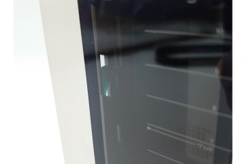 ジャンク品　SONY(ソニー)　フラミンゴ　ステレオターンテーブル　PS-F9　ポータブルプレイヤー　レコードプレーヤー　(R-084905)