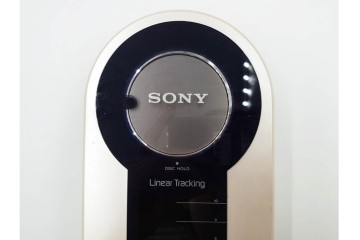 ジャンク品　SONY(ソニー)　フラミンゴ　ステレオターンテーブル　PS-F9　ポータブルプレイヤー　レコードプレーヤー　(R-084905)