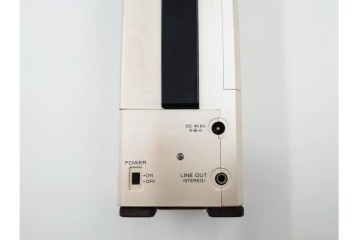 ジャンク品　SONY(ソニー)　フラミンゴ　ステレオターンテーブル　PS-F9　ポータブルプレイヤー　レコードプレーヤー　(R-084905)