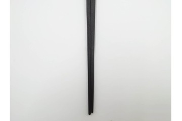 在銘　亀文堂正平造の青銅霊芝頭火箸と明珍宗之作火箸のセット　共箱付き　(R-084908)