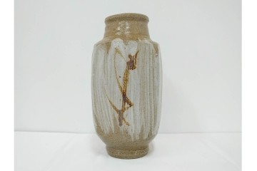 人間国宝　濱田庄司(浜田庄司)　塩釉絵刷毛目　高さ約30cmの益子焼花瓶　共箱付き　(R-084910)