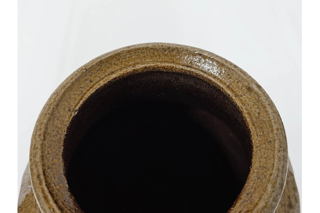 人間国宝　濱田庄司(浜田庄司)　塩釉絵刷毛目　高さ約30cmの益子焼花瓶　共箱付き　(R-084910)