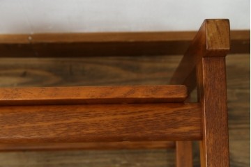 デンマークヴィンテージ　GETAMA(ゲタマ)　Hans J Wegner(ハンス・J・ウェグナー)　GE375　チーク材　端正なフレームデザインのオットマン　(R-084928)