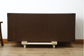 和製ヴィンテージ　美品!!　前面(欅材)　上杢目　手打ち金具が素敵な木地呂塗りの仙台箪笥ローボード　(R-084930)