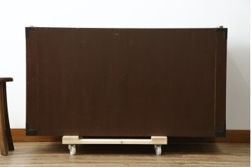 《天板取り付け加工費込み》　和製ヴィンテージ　美品!!　前面(欅材)　上杢目　手打ち金具が素敵な木地呂塗りの観音開き仙台箪笥　(R-084931)