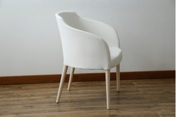 中古　短期展示品　極美品　相合家具製作所(SOGOKAGU)　マーガレット(MARGUERITE)　シンプルなデザインが魅力的なアームチェア　(R-084933)