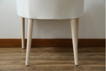 中古　短期展示品　極美品　相合家具製作所(SOGOKAGU)　マーガレット(MARGUERITE)　シンプルなデザインが魅力的なアームチェア　(R-084933)