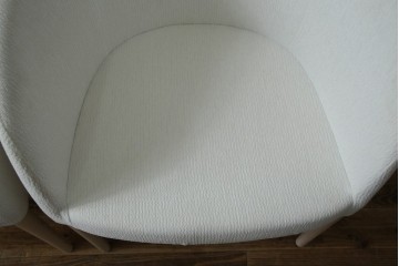 中古　短期展示品　極美品　相合家具製作所(SOGOKAGU)　マーガレット(MARGUERITE)　シンプルなデザインが魅力的なアームチェア2脚セット　(R-084934)