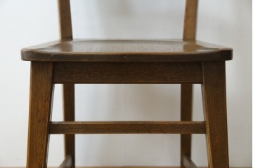 中古　永田良介商店　神戸洋家具　落ち着きのあるシックな佇まいが魅力のラダー型食堂椅子　(R-084935)