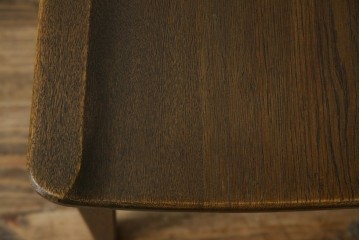 中古　永田良介商店　神戸洋家具　落ち着きのあるシックな佇まいが魅力のラダー型食堂椅子　(R-084935)