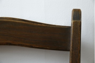 中古　永田良介商店　神戸洋家具　落ち着きのあるシックな佇まいが魅力のラダー型食堂椅子　(R-084935)