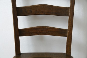 中古　永田良介商店　神戸洋家具　落ち着きのあるシックな佇まいが魅力のラダー型食堂椅子　(R-084935)