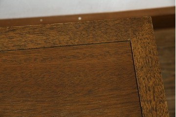 中古　DREXEL HERITAGE(ドレクセルヘリテイジ)　Triune(トライユン)　マホガニー材　クラシカルな佇まいのカクテルテーブル　(R-084937)