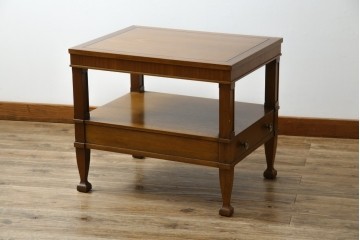 中古　美品　DREXEL HERITAGE(ドレクセルヘリテイジ)　Triune(トライユン)シリーズ　すっきりした佇まいのエンドテーブル　定価約12万円相当　(R-084938)