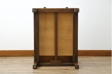 中古　美品　DREXEL HERITAGE(ドレクセルヘリテイジ)　Triune(トライユン)シリーズ　すっきりした佇まいのエンドテーブル　定価約12万円相当　(R-084938)