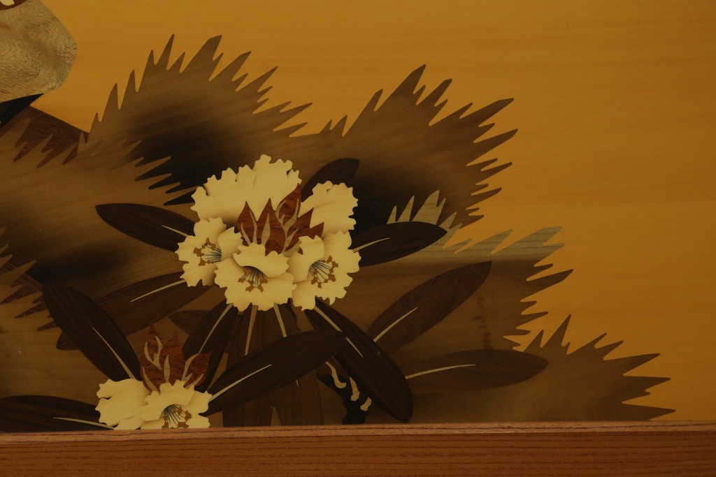 中古　最高級　枠総欅(ケヤキ)材　木象嵌作家　朴木立堂　立山に雷鳥図の衝立　定価推定約150万円　(R-084941)