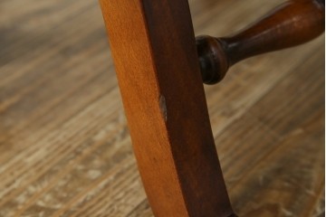 中古　超美品!!　スペイン製　バロッサバレンティ(VARO,S.A. VALENTI)　本革(レザー)　クラシカルな空間演出に活躍するオットマン　定価約16万2千円相当　(R-084942)