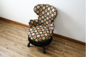 中古　美品　GUCCI(グッチ)　デコール　ゴージャスなデザインのアームチェア　定価約100万円相当　(R-084943)